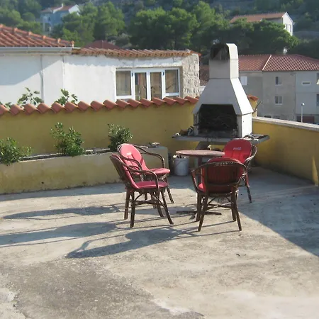 Apartment Katija Zirje